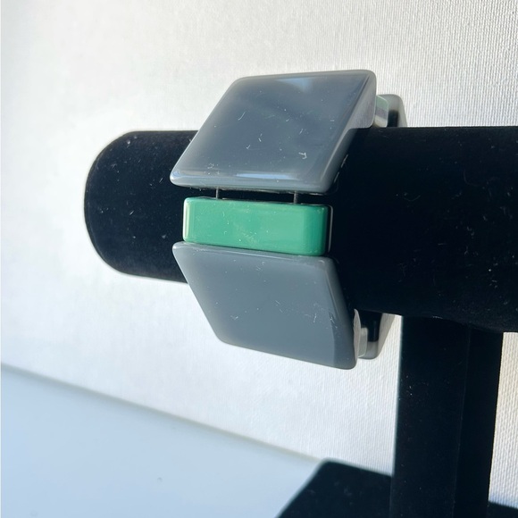 Vintage Chunky Resin Retro Mod Bracelet - Picture 3 of 6